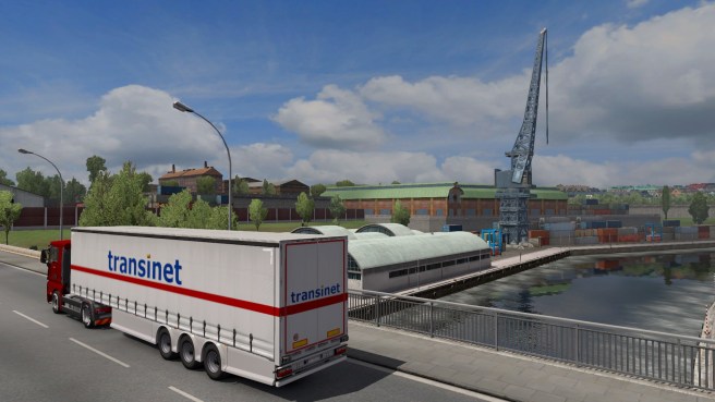 Euro Truck Simulator 2 - Leaving a City